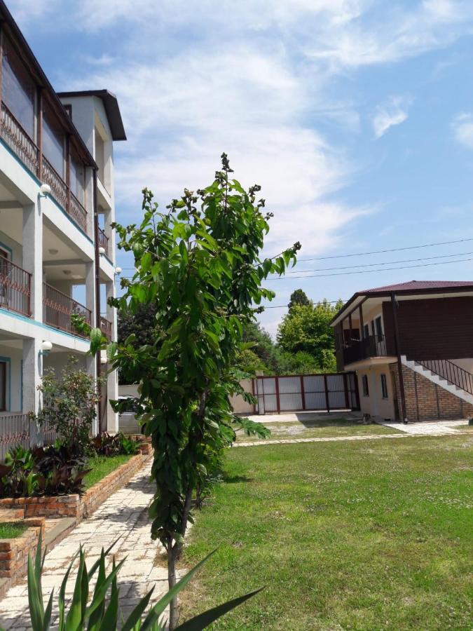 Apsa Butik Hotel Sukhumi Eksteriør bilde