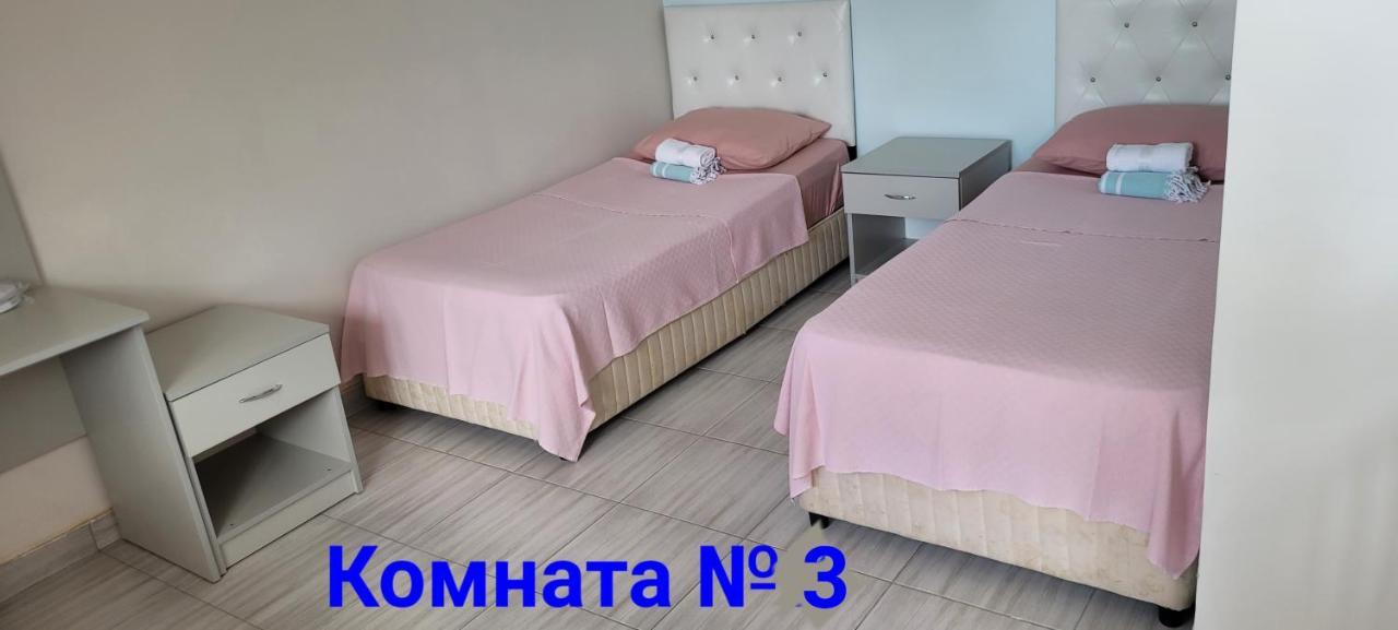 Apsa Butik Hotel Sukhumi Eksteriør bilde