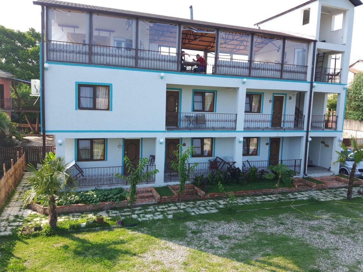 Apsa Butik Hotel Sukhumi Eksteriør bilde