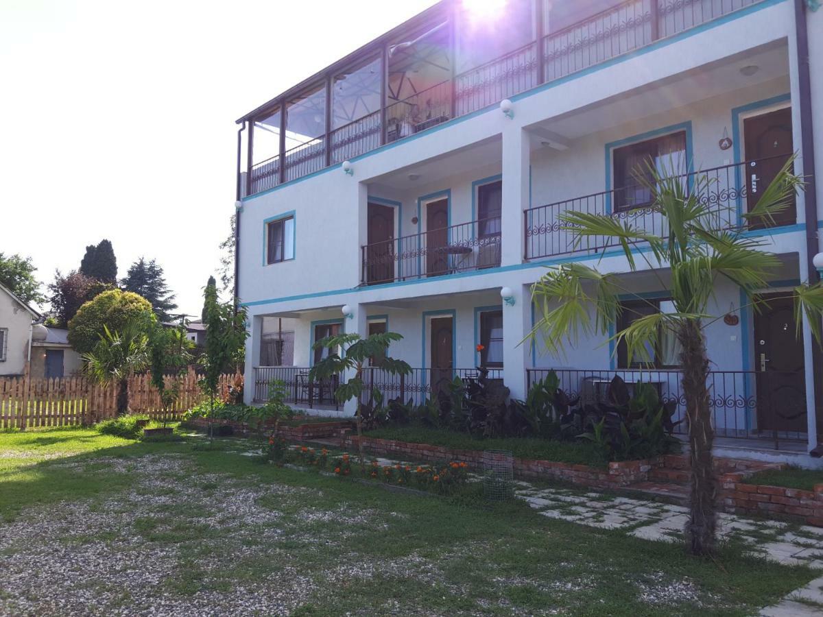 Apsa Butik Hotel Sukhumi Eksteriør bilde