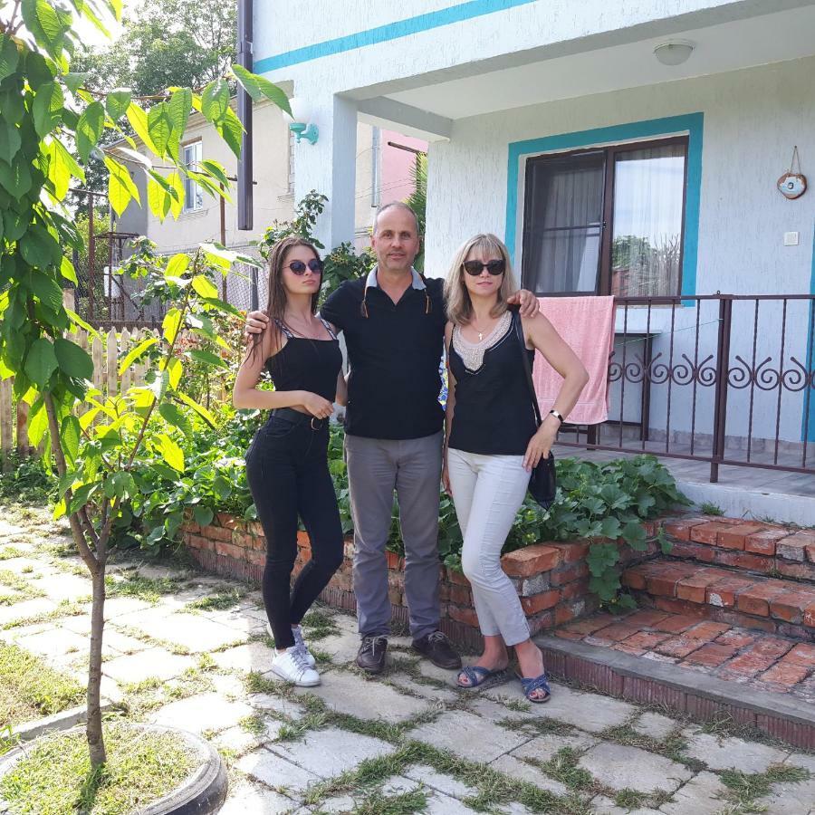 Apsa Butik Hotel Sukhumi Eksteriør bilde